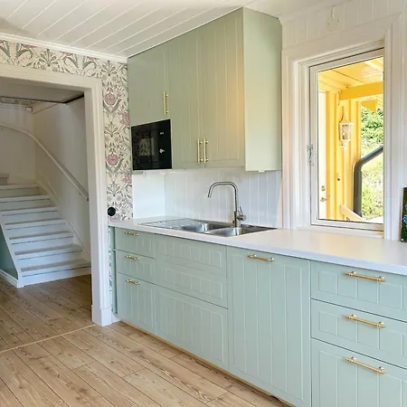 The Nordby Cabin - 3 Minutes From E6 Stromstad Exterior photo